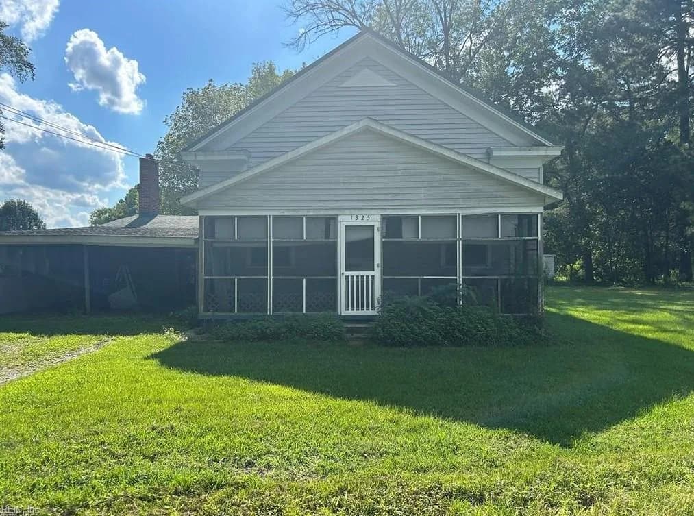 1325 Buckhorn DR, SUFFOLK VA 23434 - Main photo