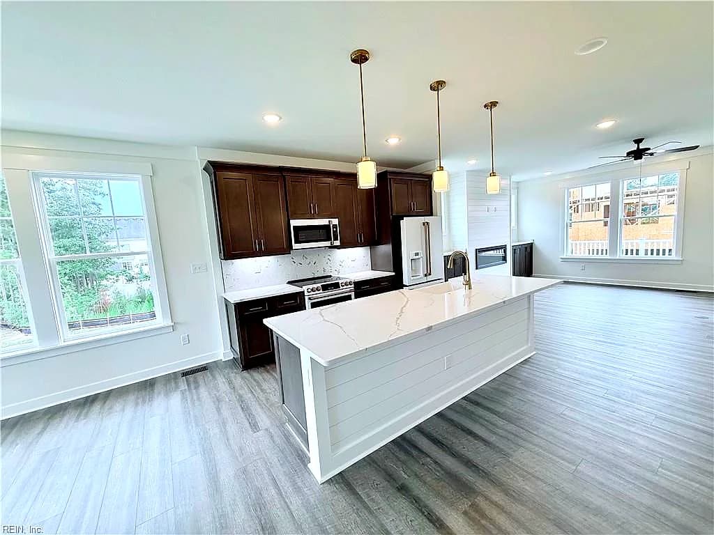 1076 Mesa LOOP, CHESAPEAKE VA 23320 thumb 6