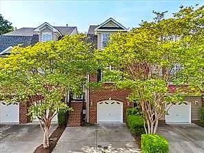 4412 Harlesden DR, VIRGINIA BEACH VA 23462 - Main photo