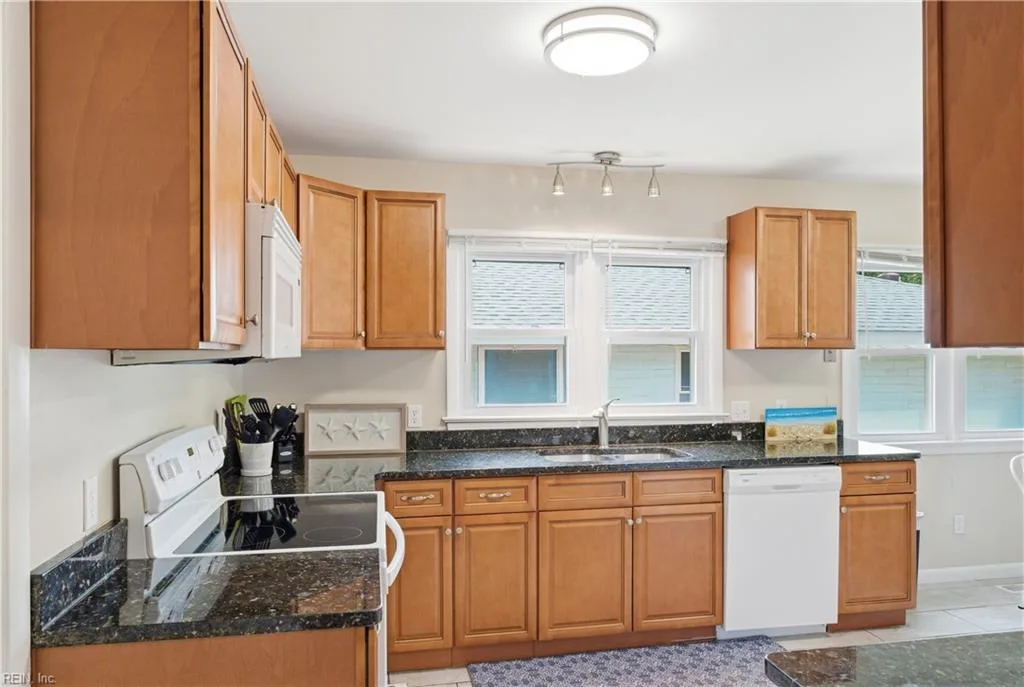 1155 Little Bay AVE, NORFOLK VA 23503 thumb 8