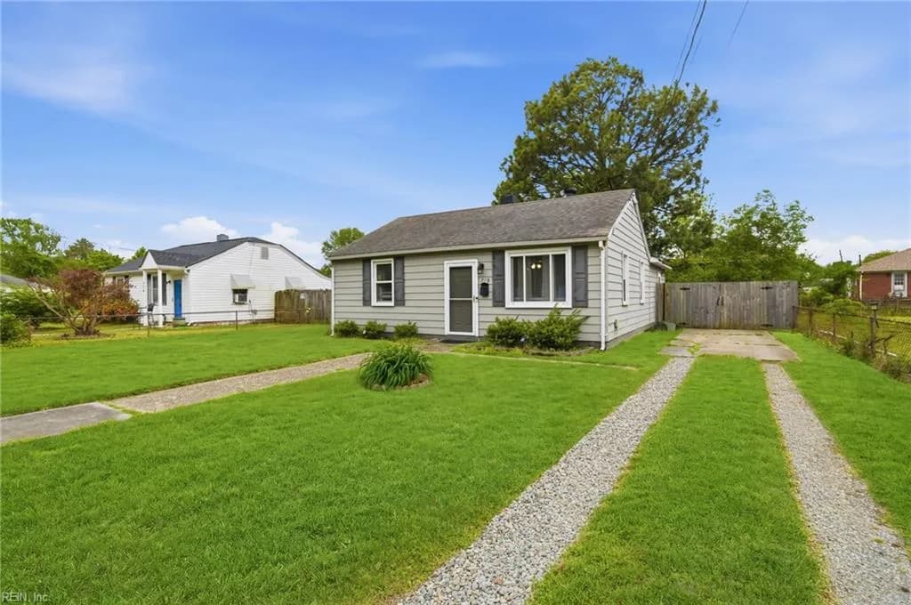 712 Norwood CIR, HAMPTON VA 23661 - Main photo