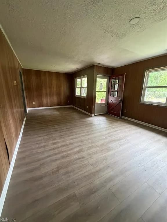 115 Clark LN, SEAFORD VA 23696 thumb 7