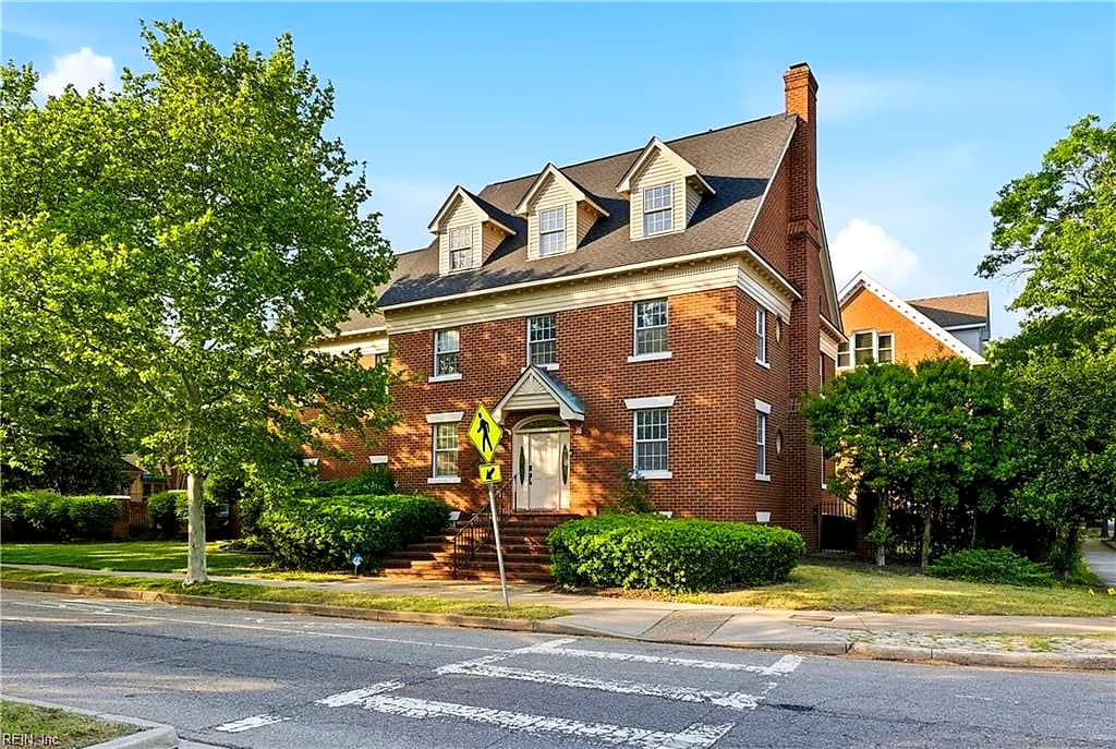 300 W Olney RD, NORFOLK VA 23507 - Main photo