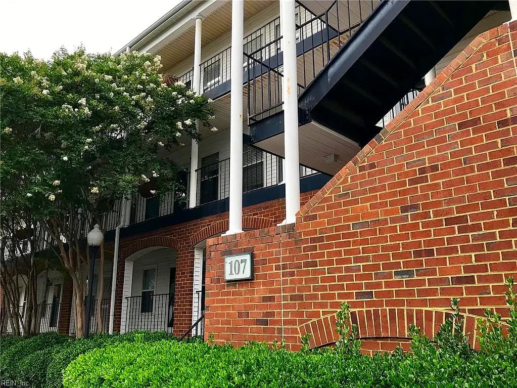 107 Westover AVE #205, NORFOLK VA 23507 - Main photo
