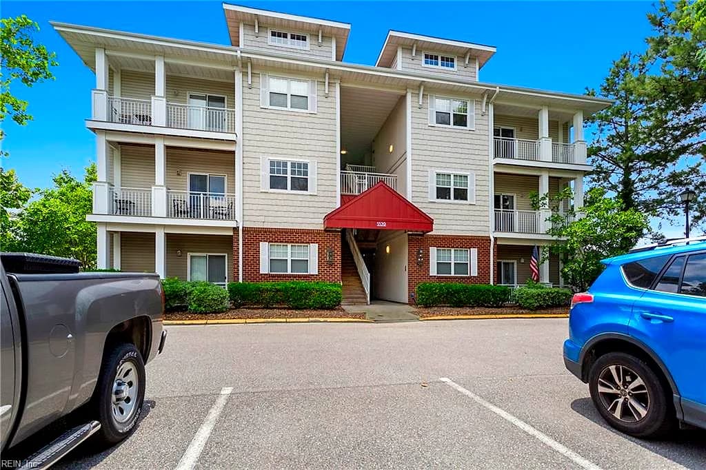 5329 Warminster DR #101, VIRGINIA BEACH VA 23455 - Main photo