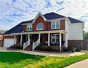 817 Satinwood CT, CHESAPEAKE VA 23322 - Photo 2