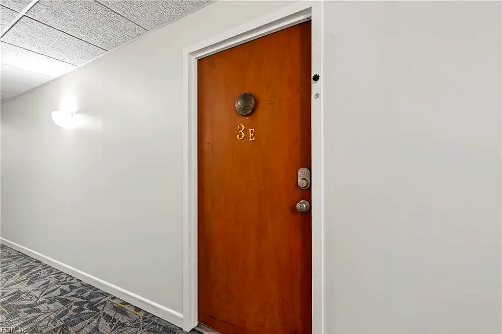 7320 Glenroie AVE #3E, NORFOLK VA 23505 thumb 7
