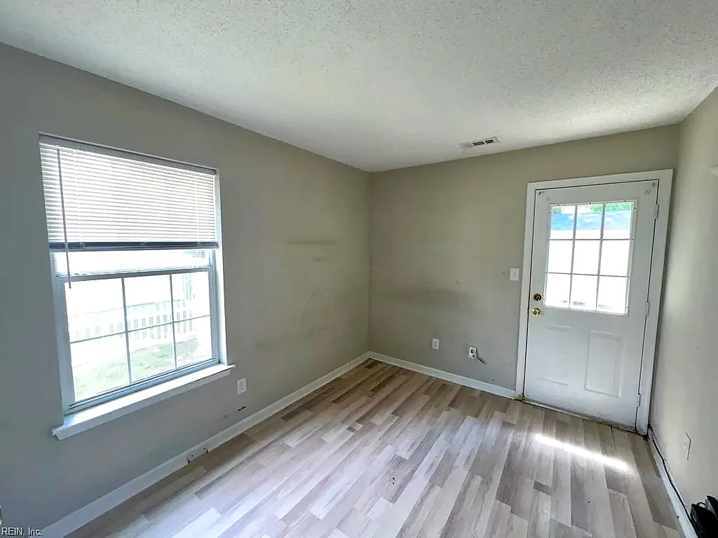 42 Cooper DR, PORTSMOUTH VA 23702 thumb 12