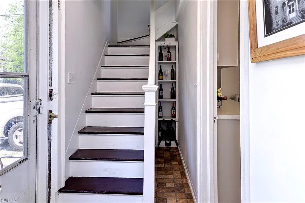708 Wythe LN, WILLIAMSBURG VA 23185 - Photo 3