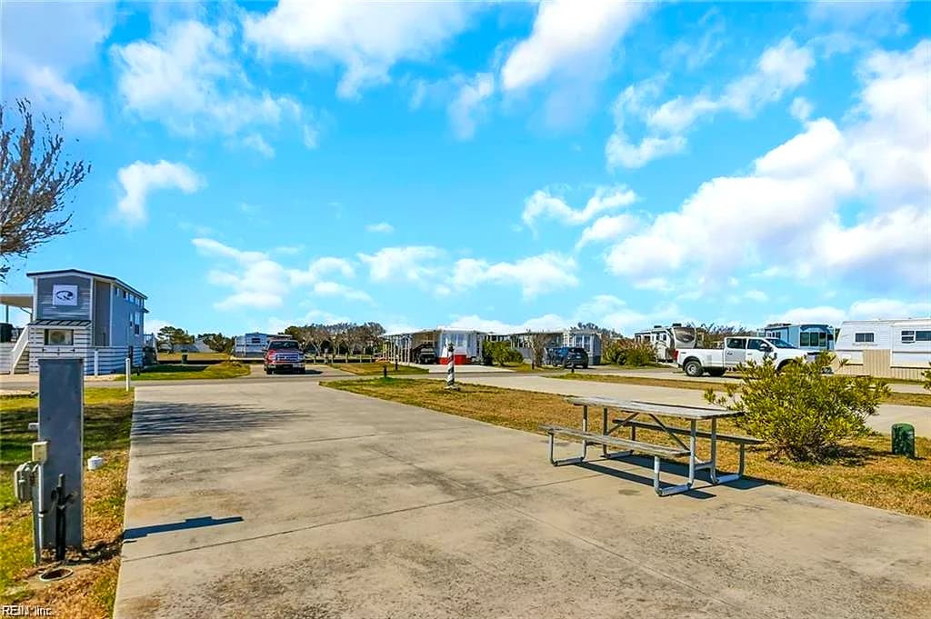 3665 Sandpiper RD #235, VIRGINIA BEACH VA 23456 - Photo 2