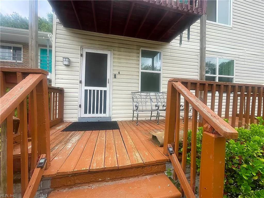 9611 3rd View ST, NORFOLK VA 23504 - Main photo