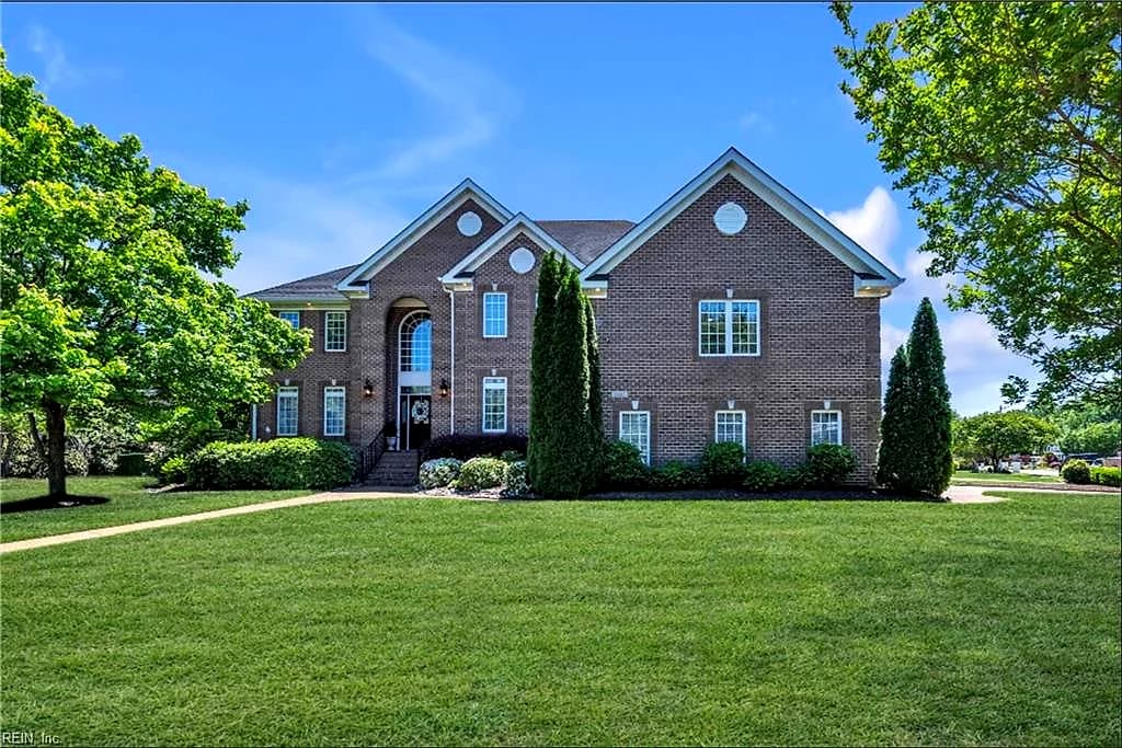 1301 Simon DR, CHESAPEAKE VA 23320 - Photo 3