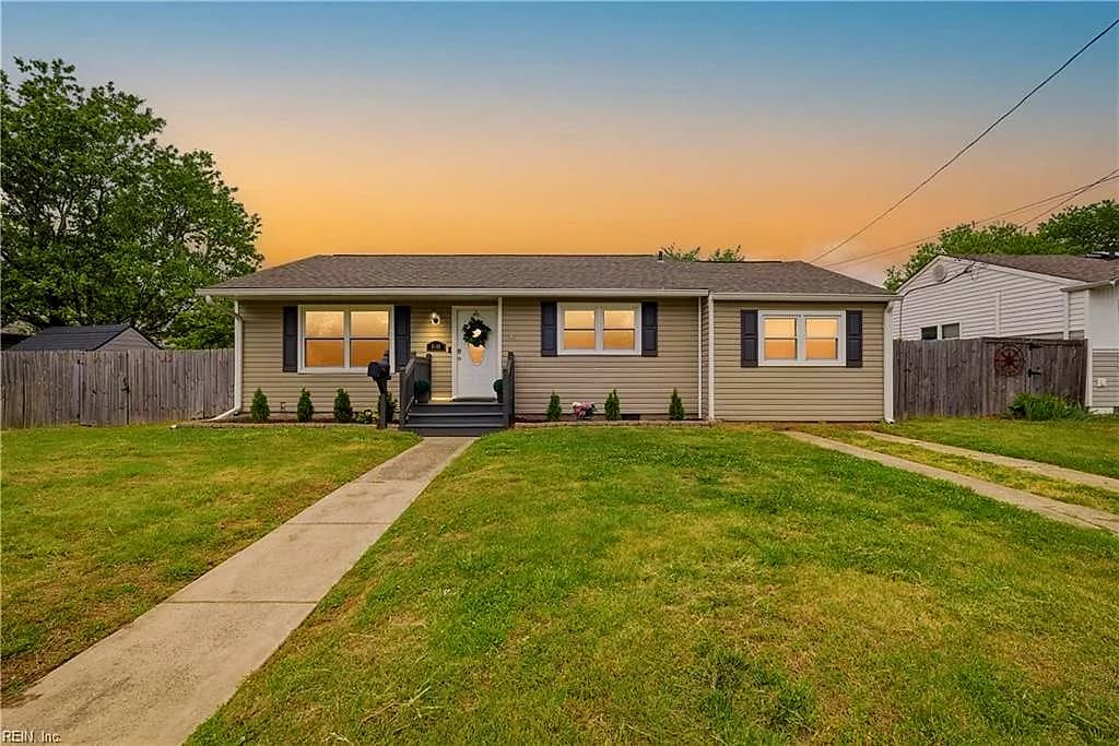 5544 Aragon DR, VIRGINIA BEACH VA 23455 - Main photo