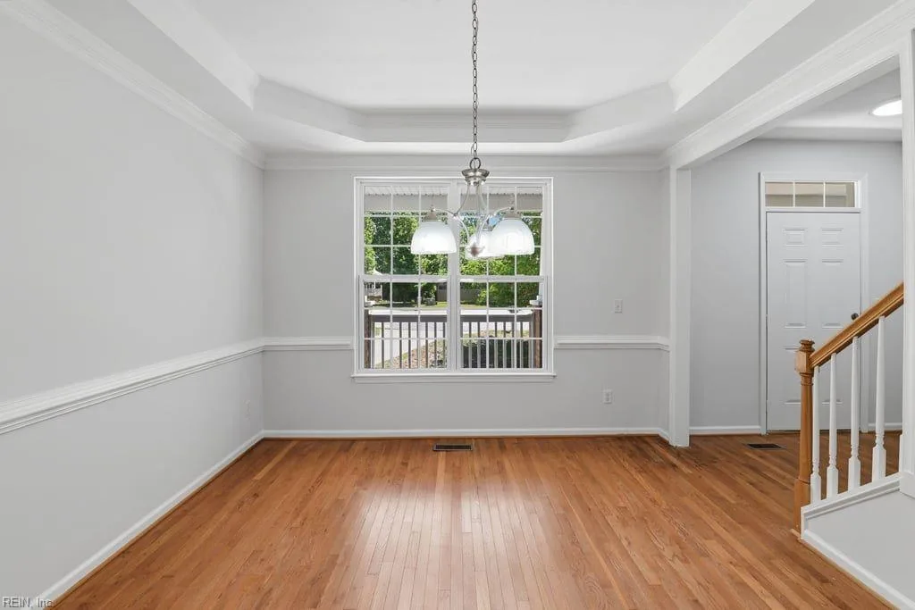 2560 Banbury CT, HAYES VA 23072 thumb 6