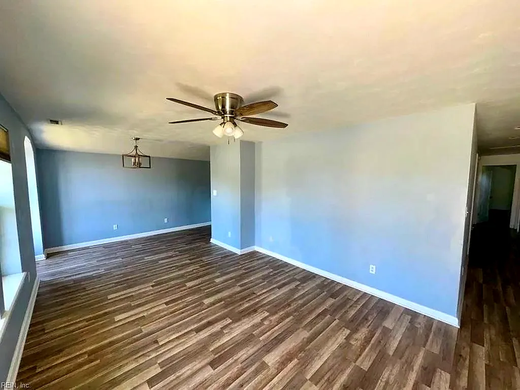 2537 Staunton AVE, PORTSMOUTH VA 23704 - Photo 4