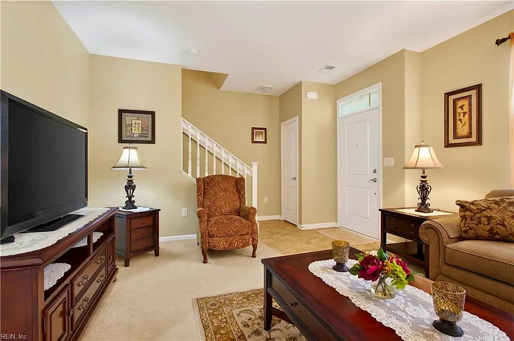 1513 Pucknall DR, CHESAPEAKE VA 23320 - Photo 4