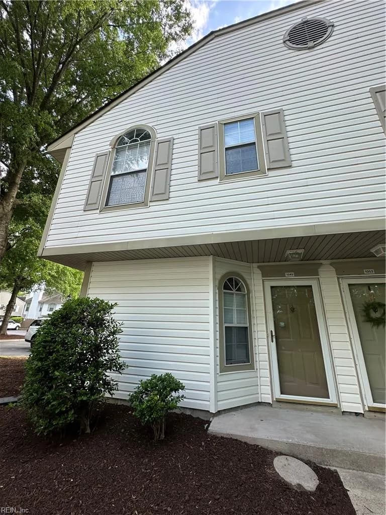 1049 Shelford CT, VIRGINIA BEACH VA 23454 - Main photo