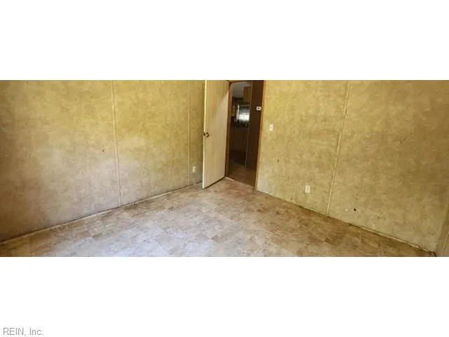 7257 Spur LN, MACHIPONGO VA 23405 thumb 11