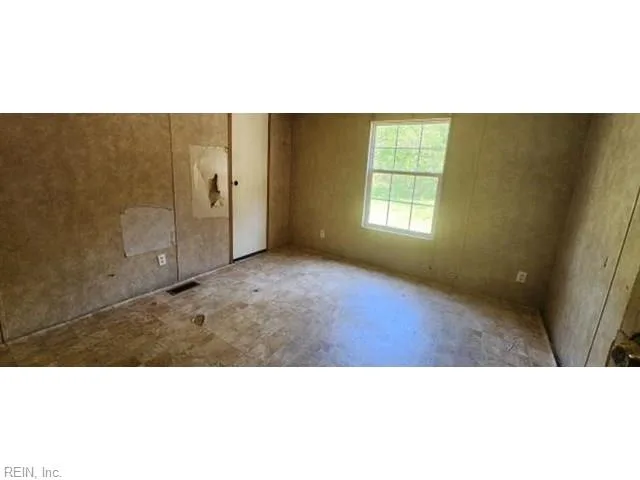 7257 Spur LN, MACHIPONGO VA 23405 thumb 9