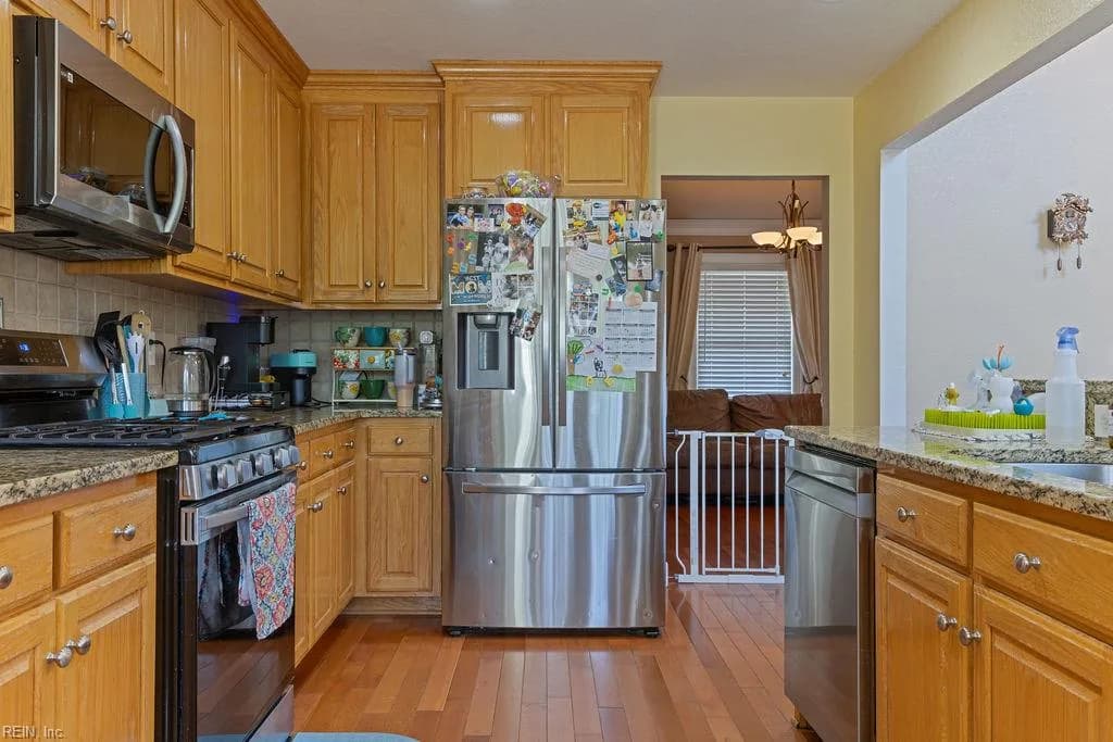 21262 Buckhorn Quarter RD, COURTLAND VA 23837 thumb 12