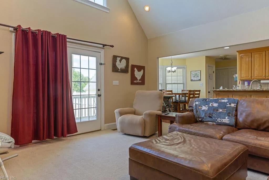 21262 Buckhorn Quarter RD, COURTLAND VA 23837 thumb 6