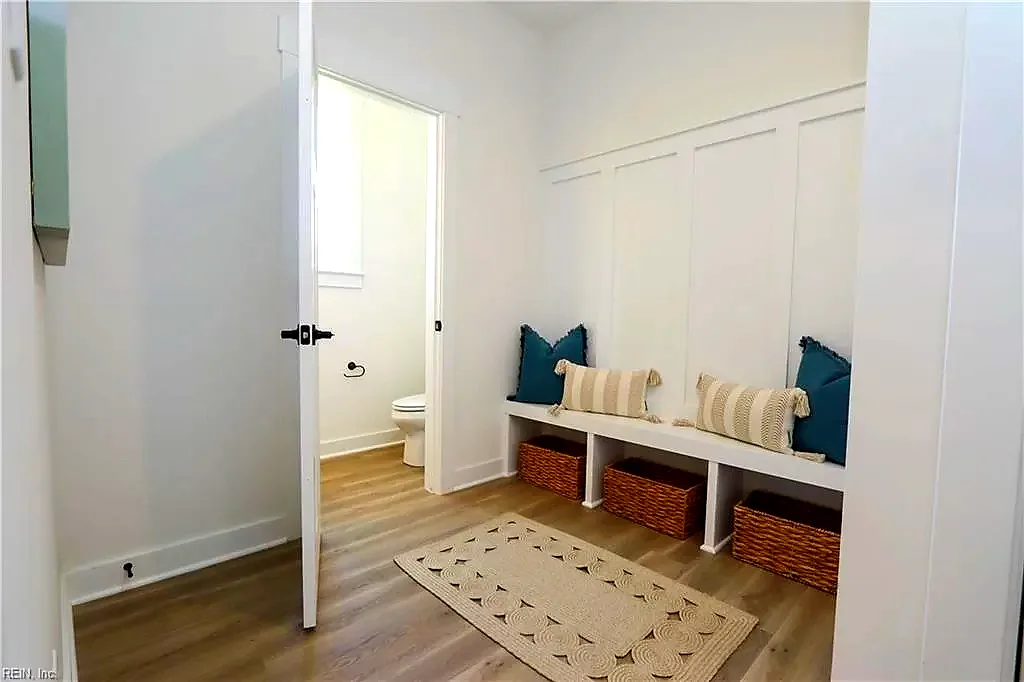 12236 Ava LN, WINDSOR VA 23487 - Photo 5