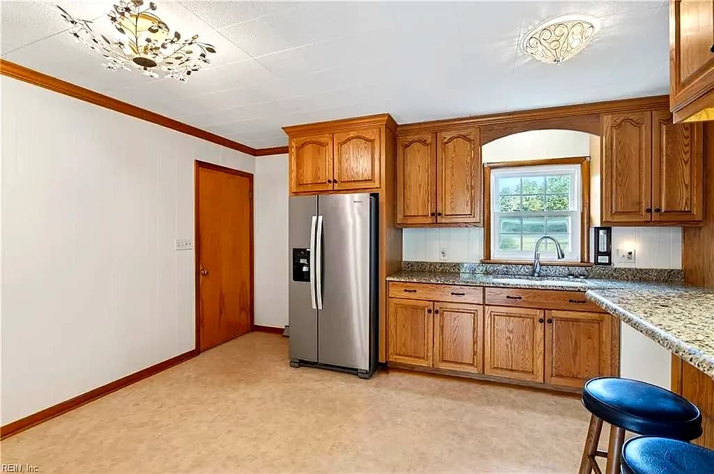 6743 Williams Landing RD, HAYES VA 23072 thumb 12