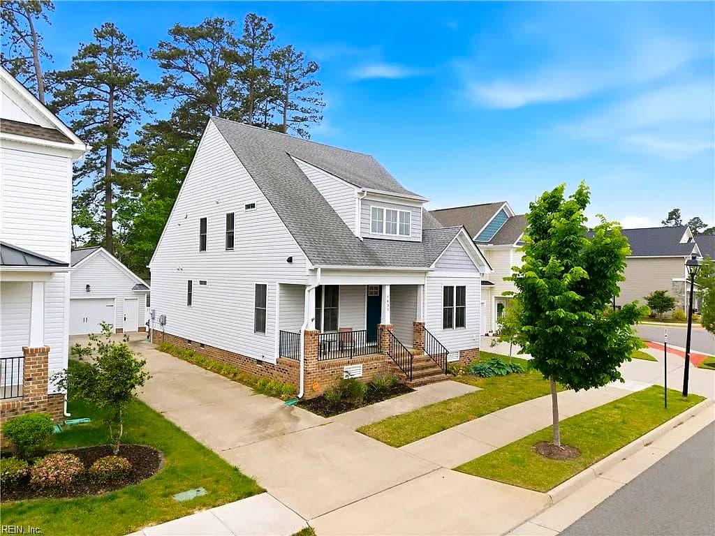 1435 Waltham LN, NEWPORT NEWS VA 23608 - Main photo