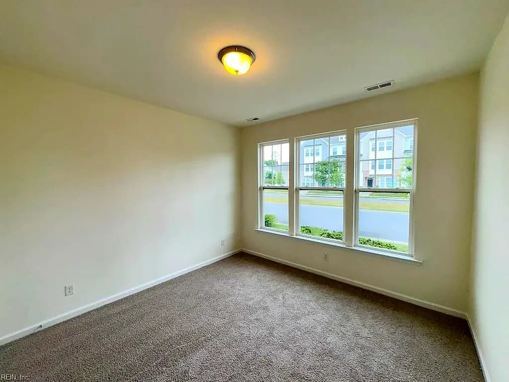 1406 Independence BLVD, NEWPORTNEWS VA 23608 - Photo 4