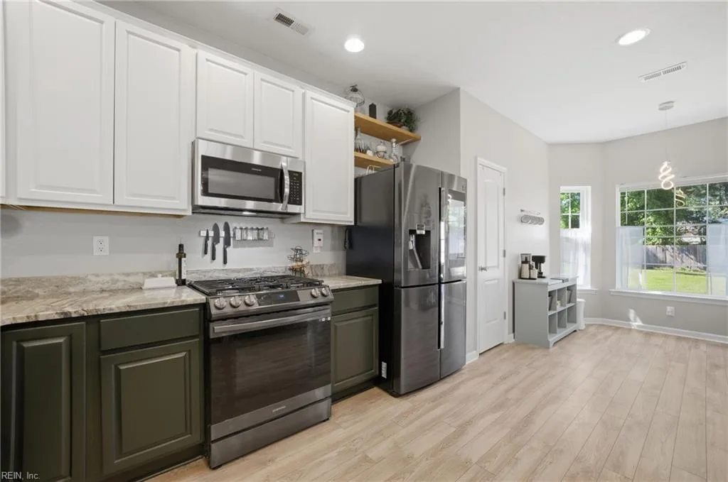 1002 Midway DR, CHESAPEAKE VA 23322 thumb 9