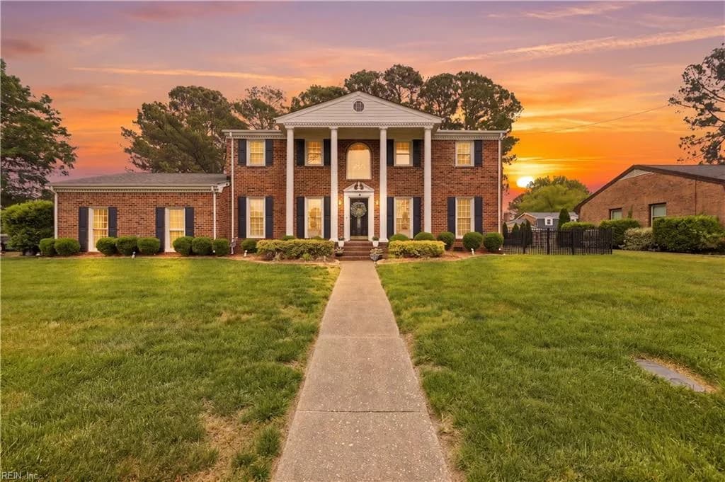 3800 Shoreline DR, PORTSMOUTH VA 23703 - Main photo
