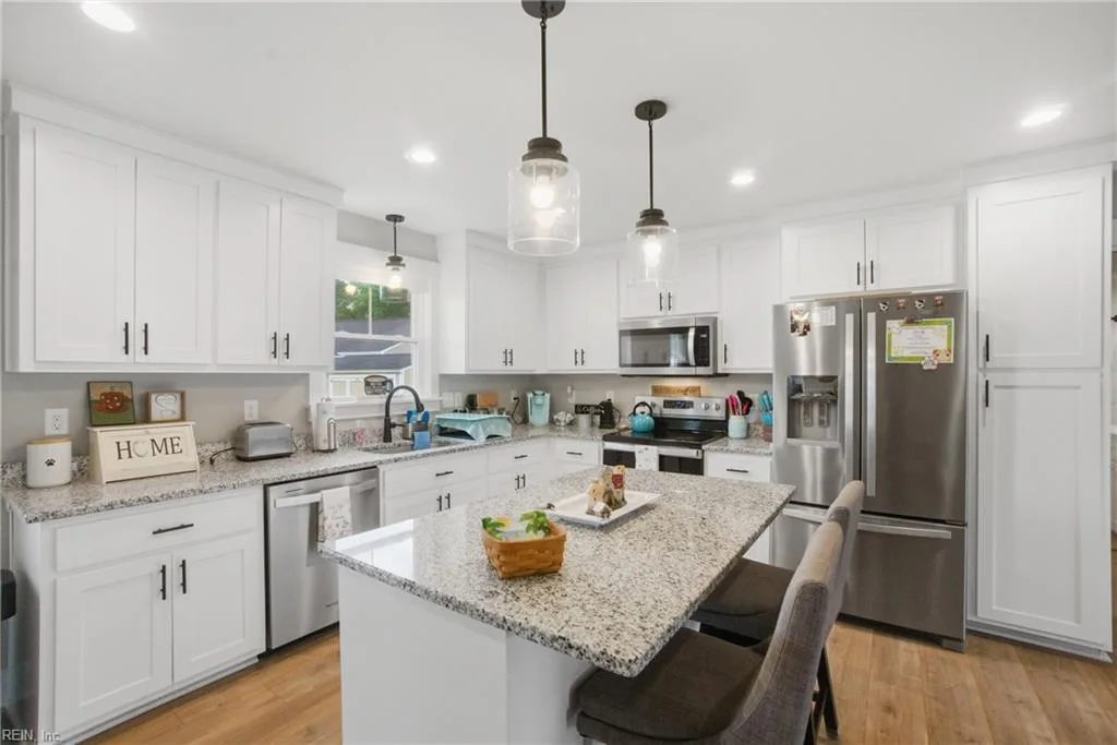 330 Pinecliffe DR, COLONIALHEIGHTS VA 23834 thumb 11