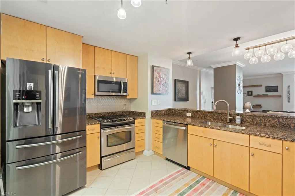 123 College PL #1204, NORFOLK VA 23510 thumb 11