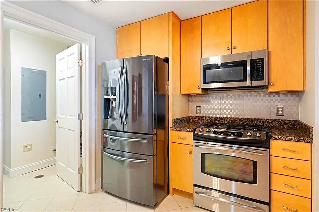 123 College PL #1204, NORFOLK VA 23510 thumb 9