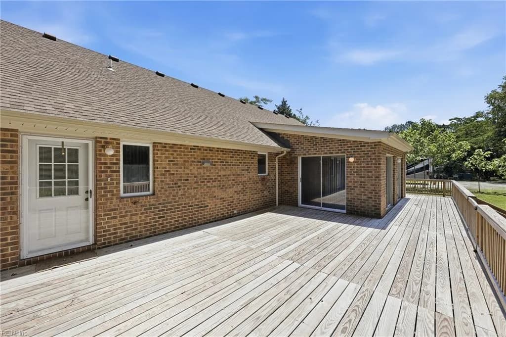 25092 Tyler DR, WINDSOR VA 23487 thumb 9