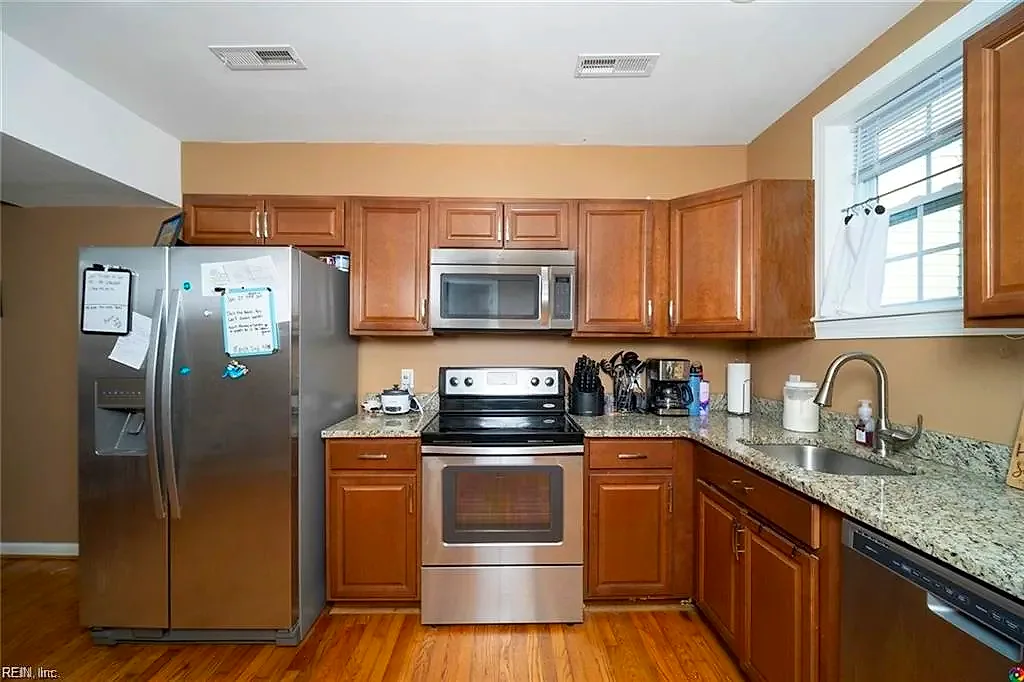 231 Chapel ST, HAMPTON VA 23669 thumb 10