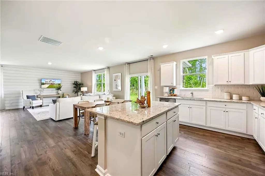 704 Sea Biscuit BLVD, YORKTOWN VA 23690 thumb 6