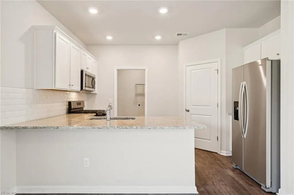 5131 Duxbury RD, SUFFOLK VA 23435 thumb 7