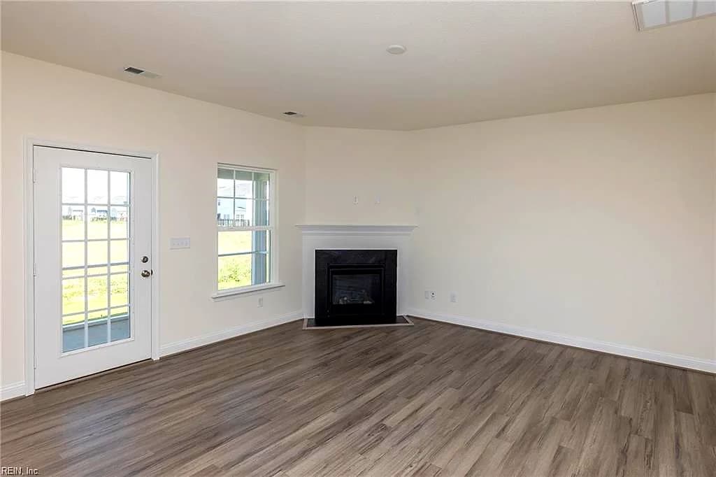 104 Getty RD, SUFFOLK VA 23434 - Photo 5