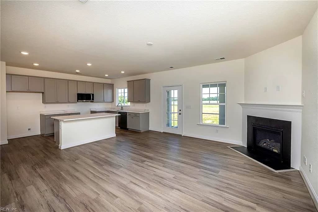 104 Getty RD, SUFFOLK VA 23434 thumb 7