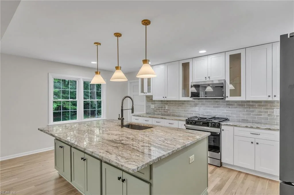 401 Piney Point RD, YORKTOWN VA 23692 thumb 7