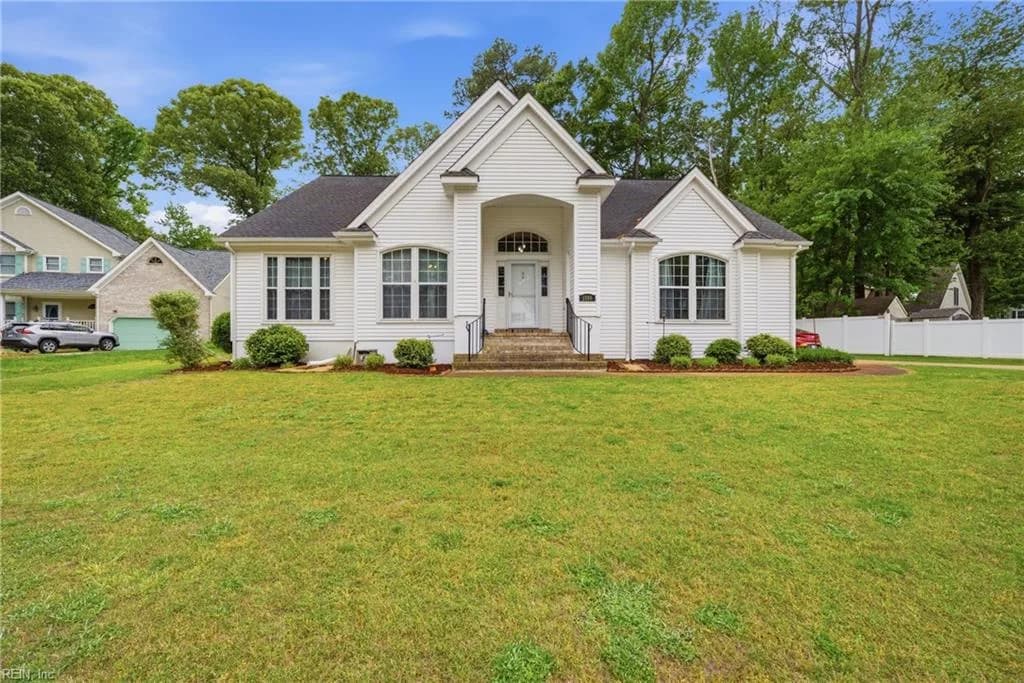 1305 Gable WAY, CHESAPEAKE VA 23320 - Main photo