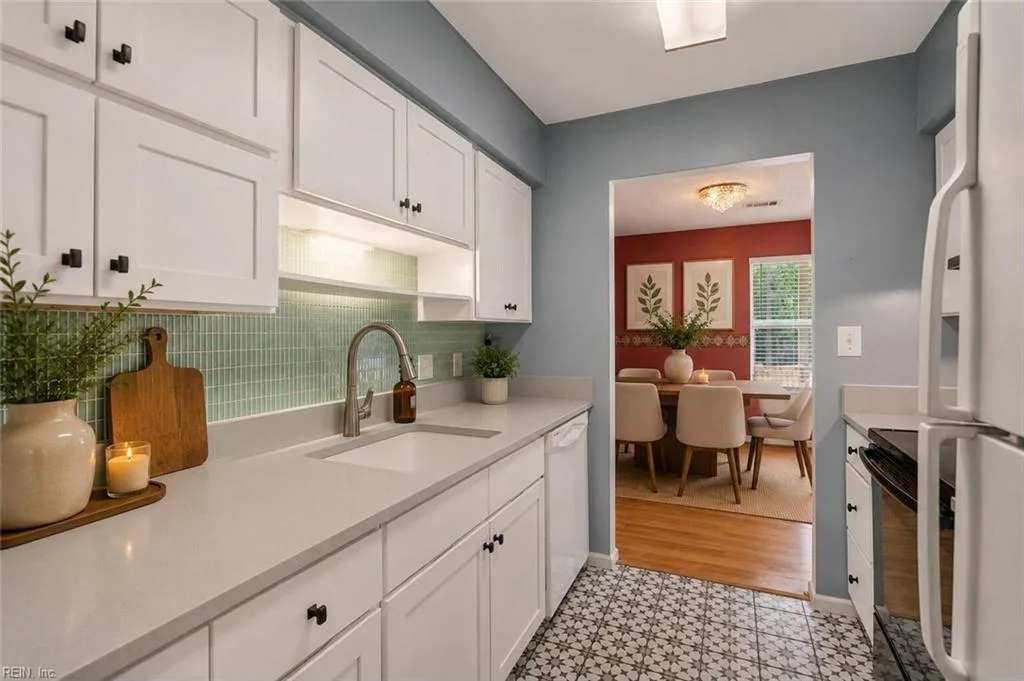 532 Pineland CIR #203, NEWPORTNEWS VA 23608 thumb 11
