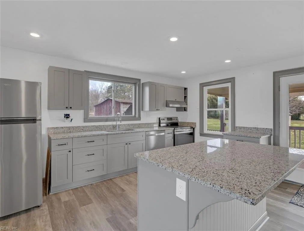 3557 Enos RD, GLOUCESTER VA 23061 thumb 11