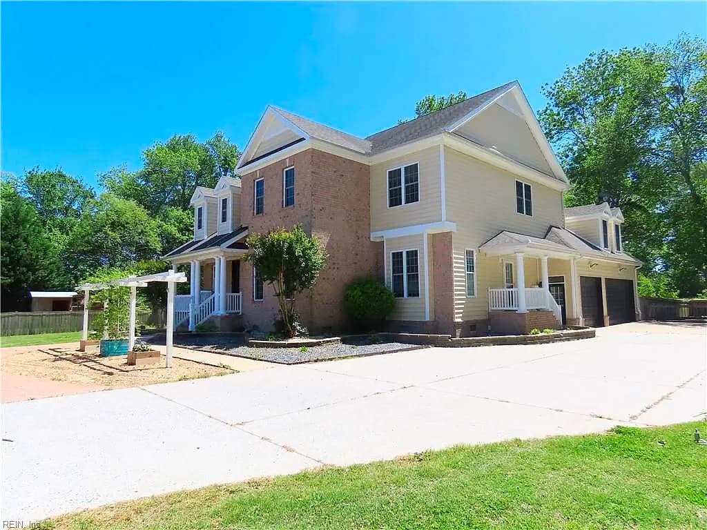 1149 Beaver Dam RD, CHESAPEAKE VA 23322 - Photo 3