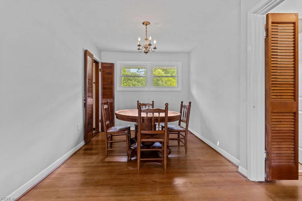 102 Irving ST, FRANKLIN VA 23851 thumb 9