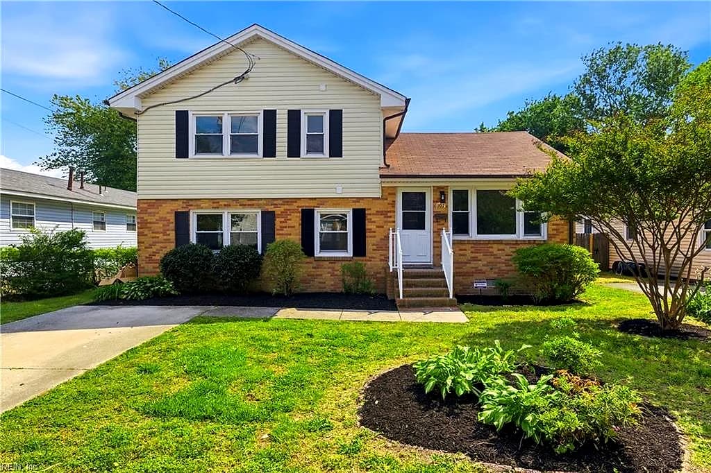 1107 Easterly AVE, HAMPTON VA 23669 - Main photo