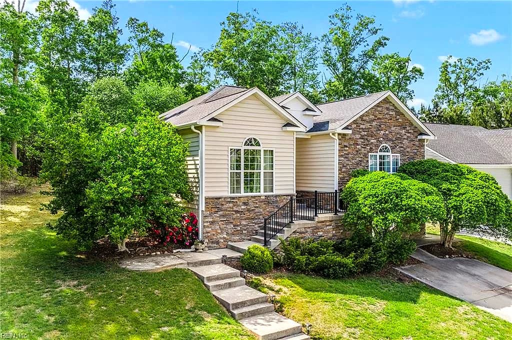 8047 Arbor Ponds TER, NEW KENT VA 23124 - Photo 3