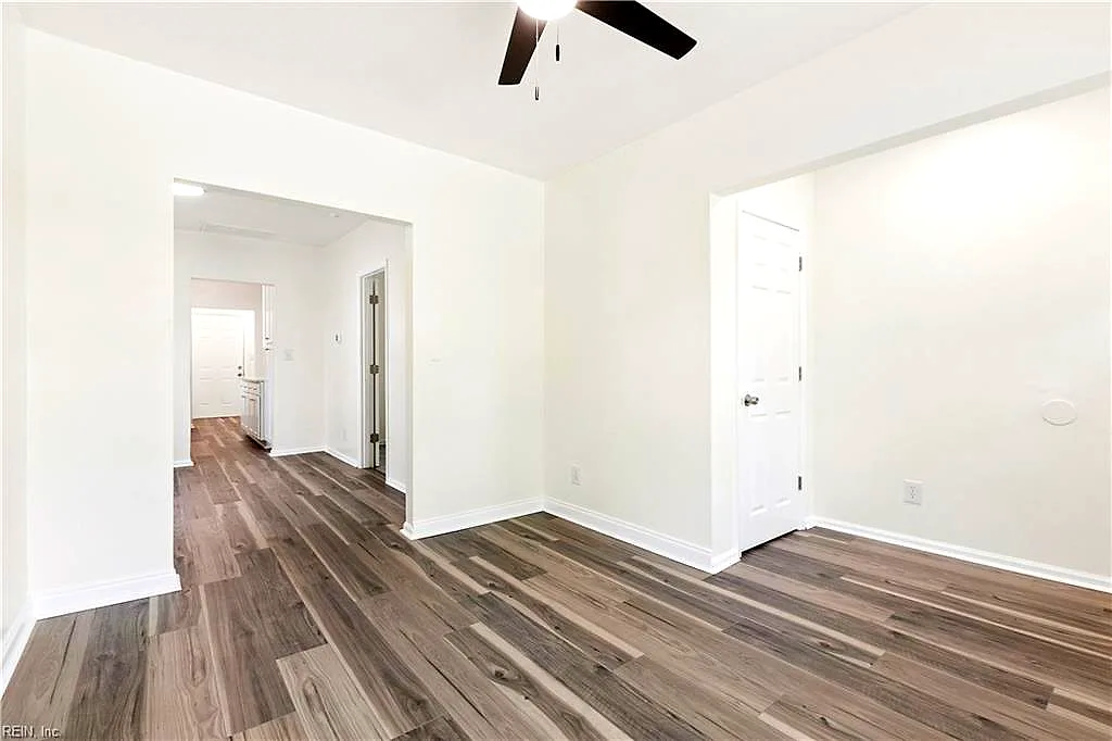 30 Maplewood ST, HAMPTON VA 23669 - Photo 5
