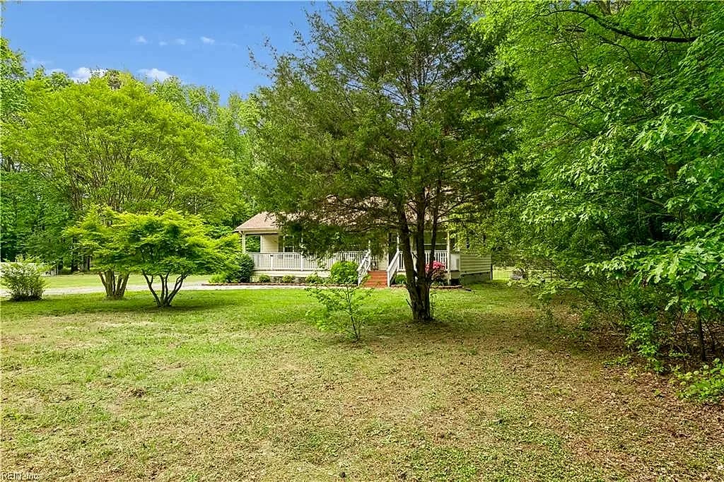 1016 Old York-Hampton HWY, YORKTOWN VA 23692 thumb 7